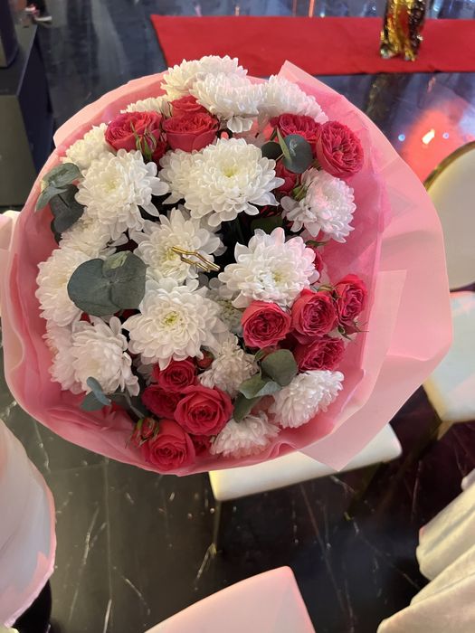 Продам цветы свежие