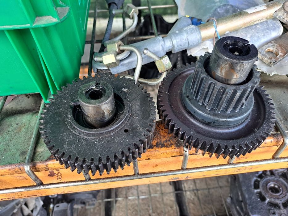 Pinioane Distribuție Motor Renault 2.2 - 2.5 dci