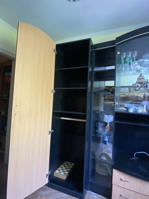 Продам стенку для гостиной, б/у