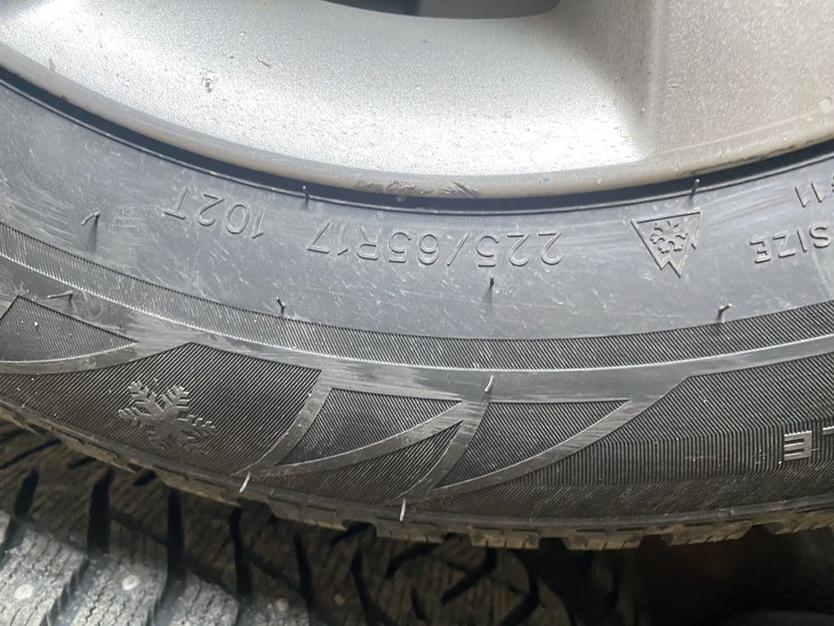 Диски с резиной Субару