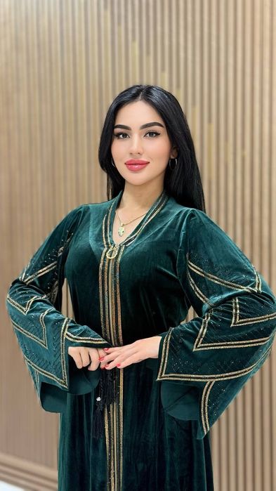 Ayollar uchun Abaya halati