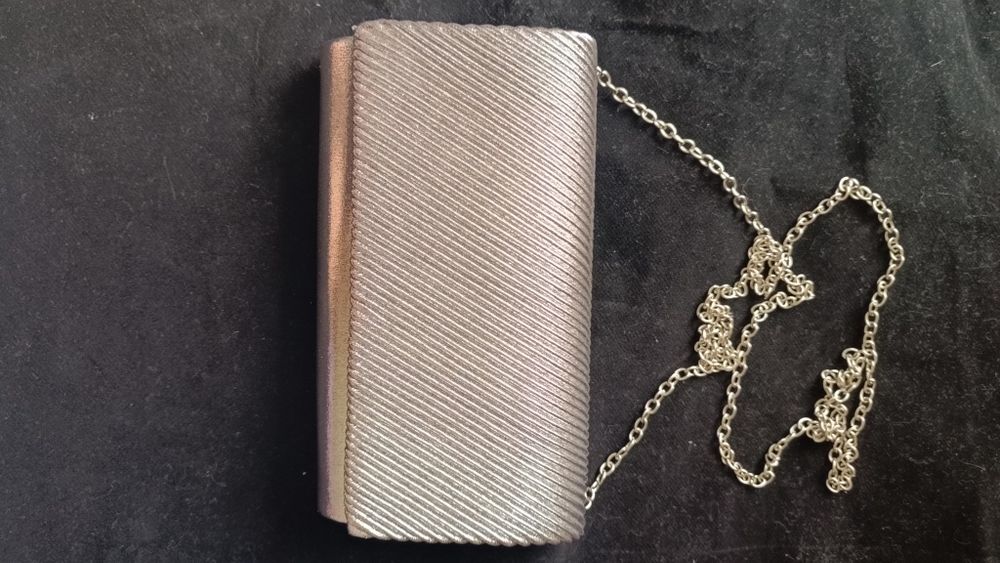 Клатч вечерний, цвет серебро