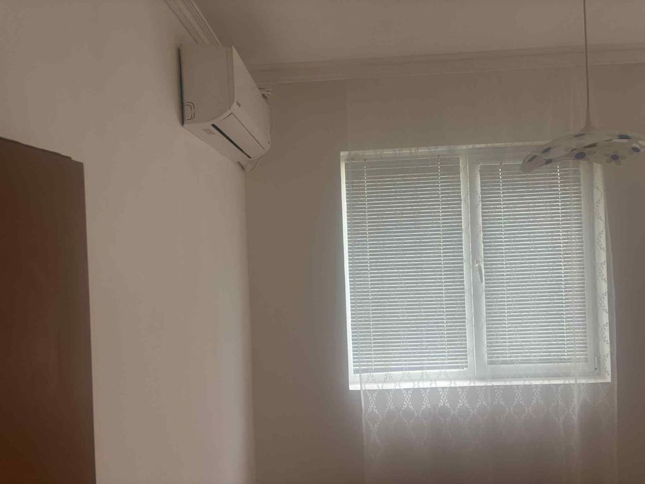 Дава се под наем Тристаен апартамент в Асеновград - 90 кв.м за 306 € - Снимка #4