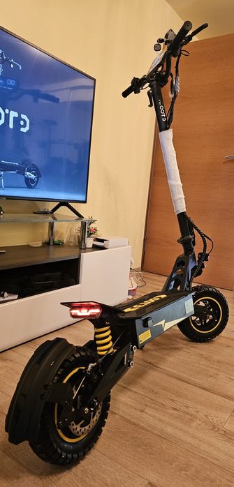 Trotineta OOTD T10  Electrică ootd t10  NOUĂ, 0 KM | 900W Peak | 50 km/h, nu, kukirin G2