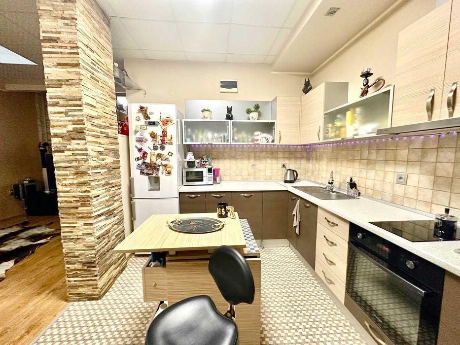 Двустаен апартамент за продажба в Сарафово