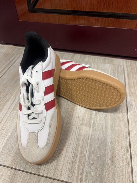 Adidasi adidas marimea 44
