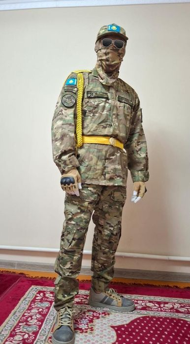 Военный форма мужской