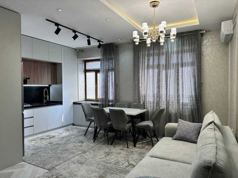 Продаётся  ЖК «Family House» Ориентир: Глинка, 8-роддом,