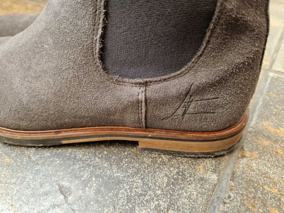 Bullboxer Hand Crafted