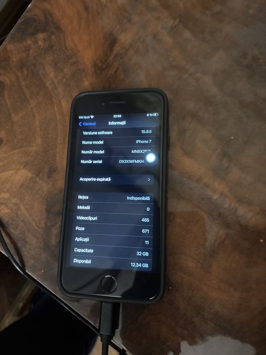 Vand iphone 7 black in stare forte buna