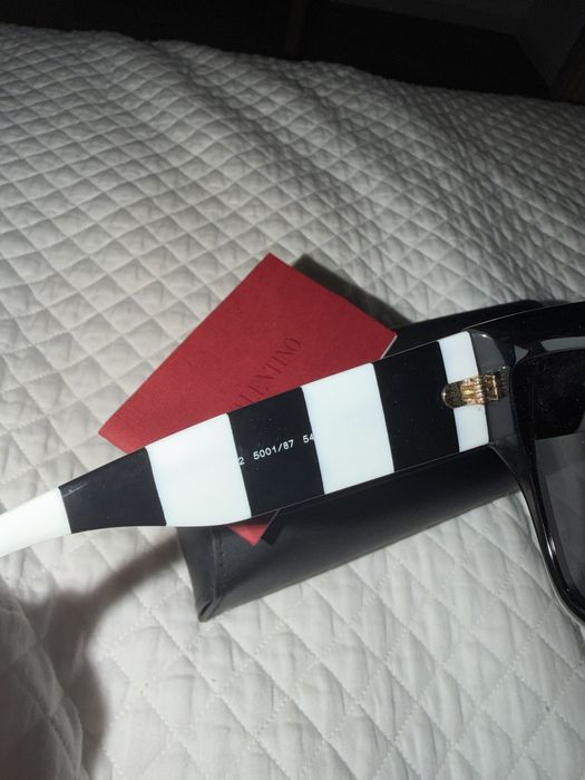 Ochelari de soare valentino