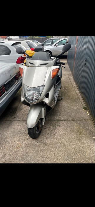 Scuter honda pantheon 125cm functioneaza perfect adus din Germania nerulat în Ro