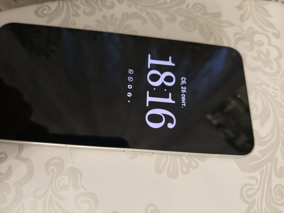 Продам смартфон Nothing phone 2. 512 г. б.у. + смарт часы CMF pro 2