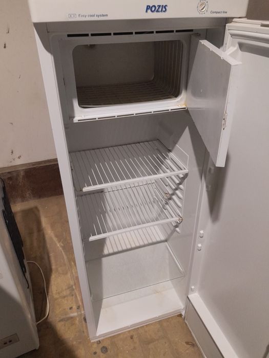Холодильник позис