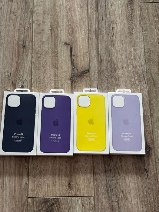 Husa de Silicon cu MagSafe pentru iPhone 14