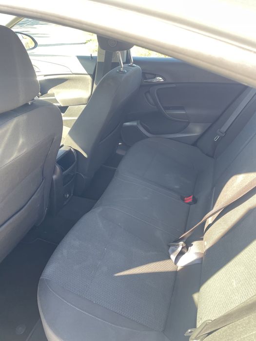 Opel Insignia 1.6 cdti automata