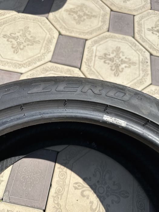 Пара Шин 265/40/20