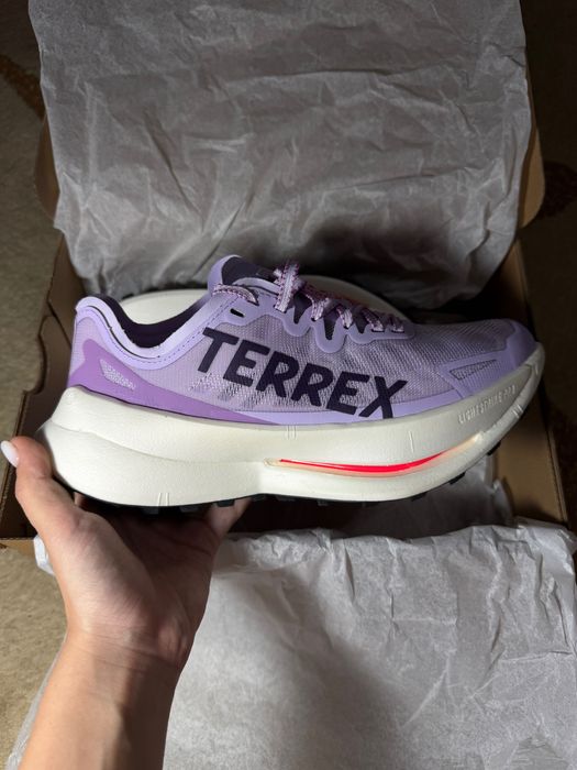 Женские кроссовки Adidas Terrell Agravic Speed Ultra