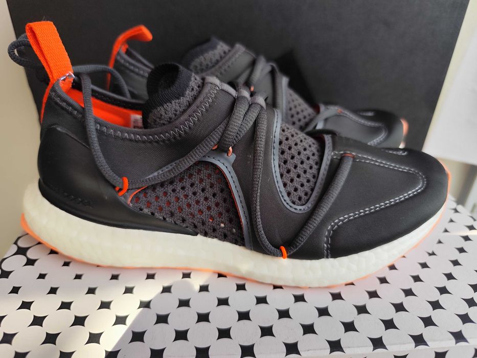 Дамски  маратонки  ADIDAS ULTRABOOST  Stella McCartney  Оригинални  EU36 2/3