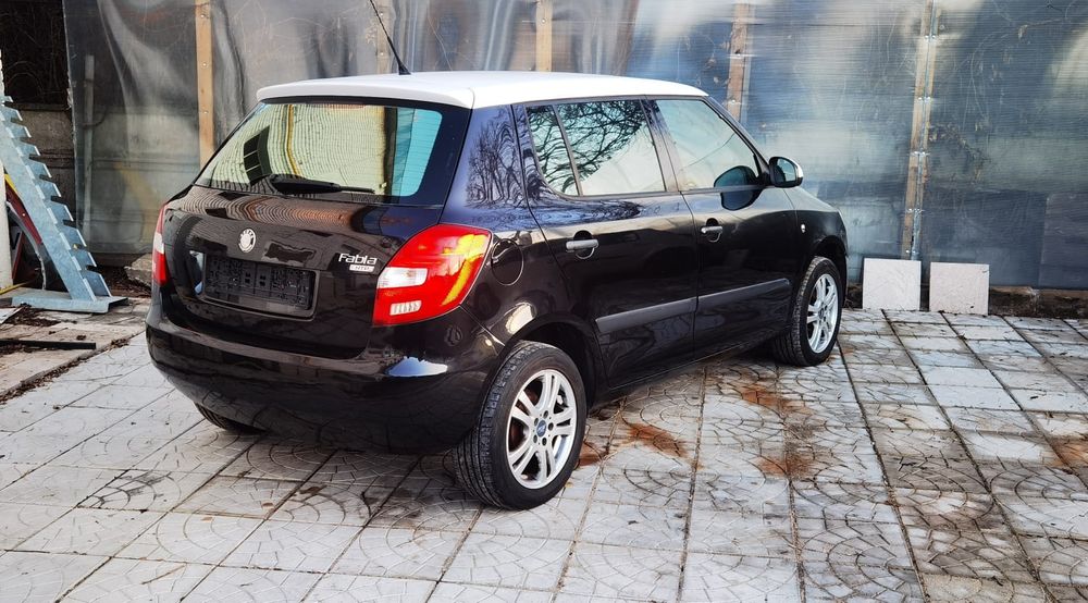 Motor Skoda VW 1.2 BENZINA  EURO4 Cutie viteze Caroserie roti si punti