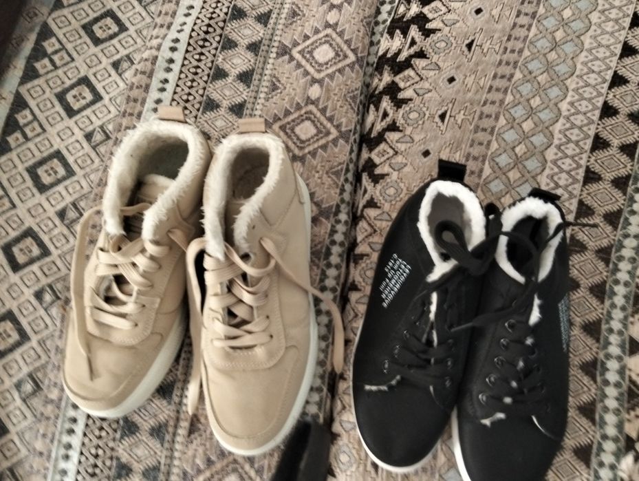 Кроссовки женские размер 36