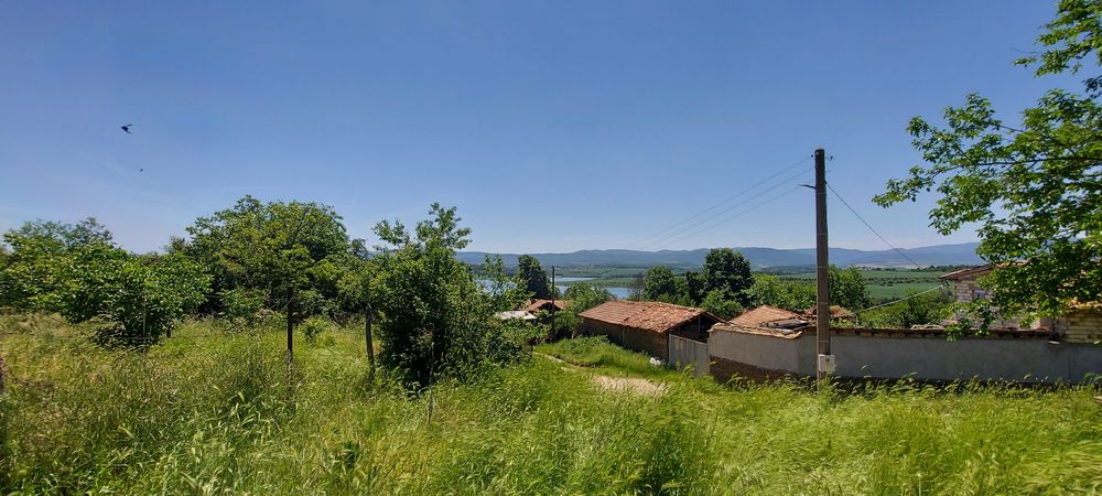 Парцел 3 декара в с. Ловец