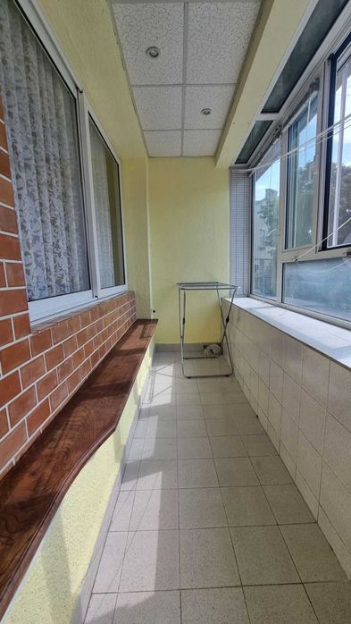 Дава се под наем Двустаен апартамент в Варна, Цветен квартал - 60 кв.м за 598.23 € - Снимка #4