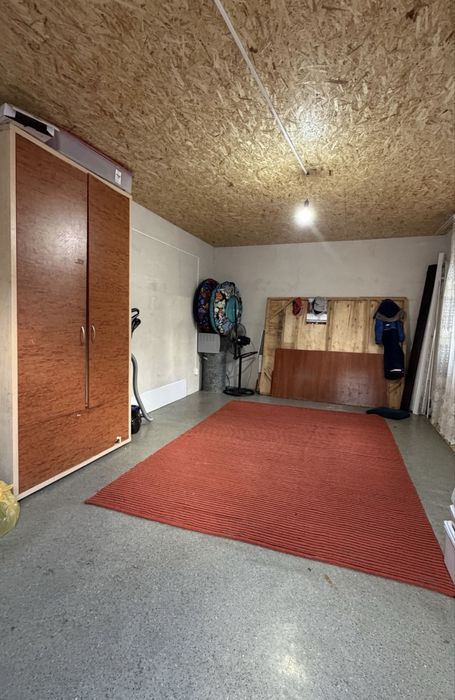 Продается дом с гаражом