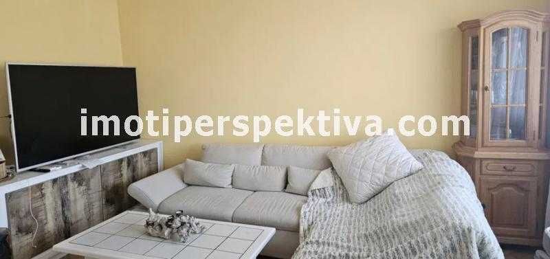Продава се Многостаен апартамент в Пловдив, Център - 120 кв.м за 2042 €/кв.м - Снимка #2