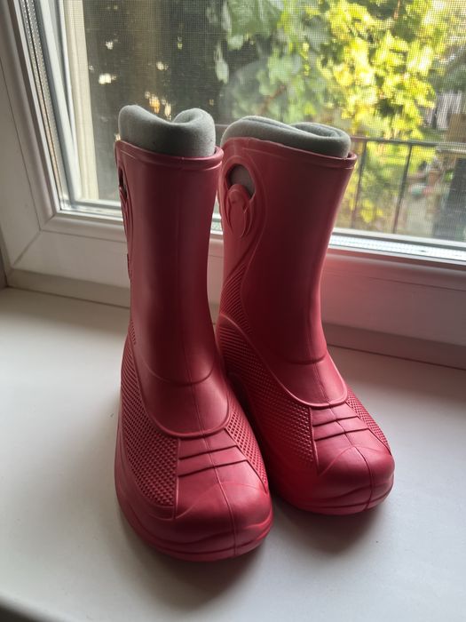 Новые детские сапожки