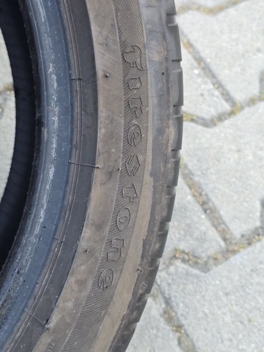 245 45 19 Firestone