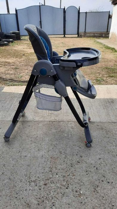 Продам стульчик для кормления