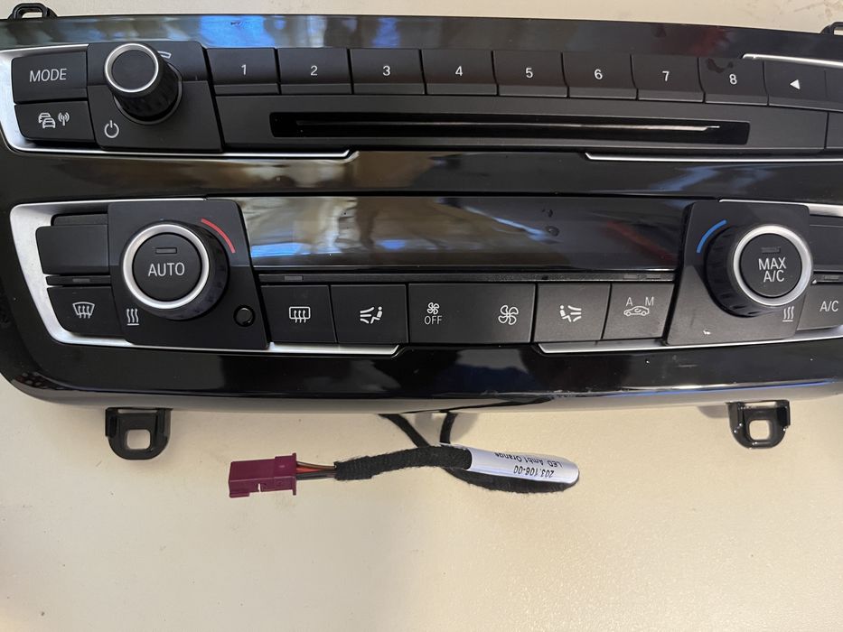 Panou clima bmw f30 piese din dezmembrari