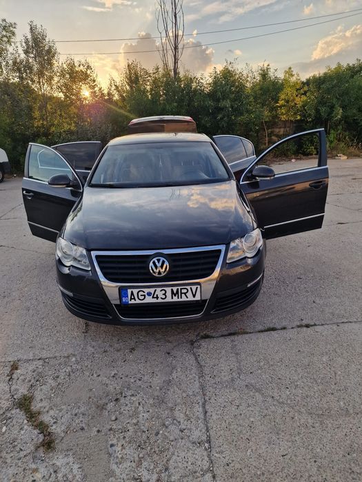 Vând passat b6 berlină