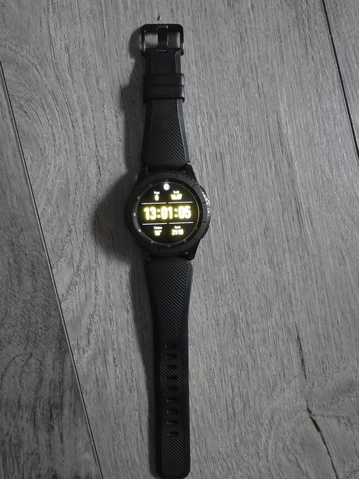 Samsung Gear 3 Frontier smartwatch