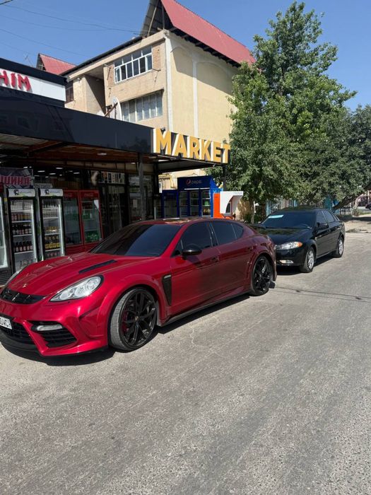 Porsche panamera Turbo S 2011 год