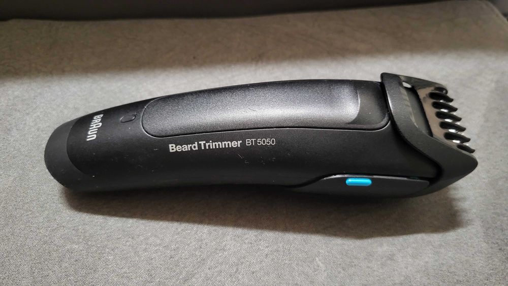BRAUN Masina de tuns model Trimmer BT5050  fuctionala