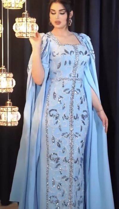 Продам новое вечернее платье