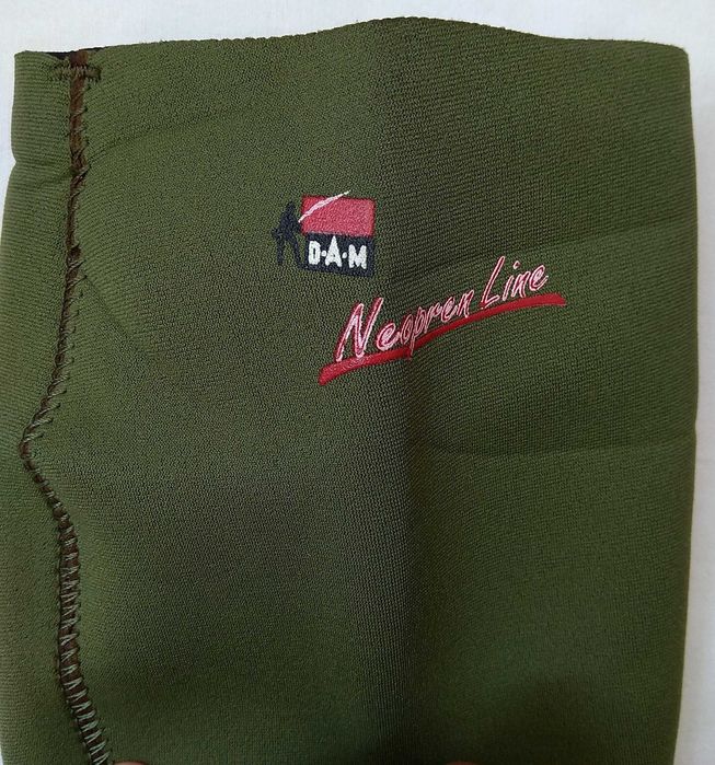 Спининг/мухарски елек OUTDOOR и неопренови чорапи DAM, Bama и др.