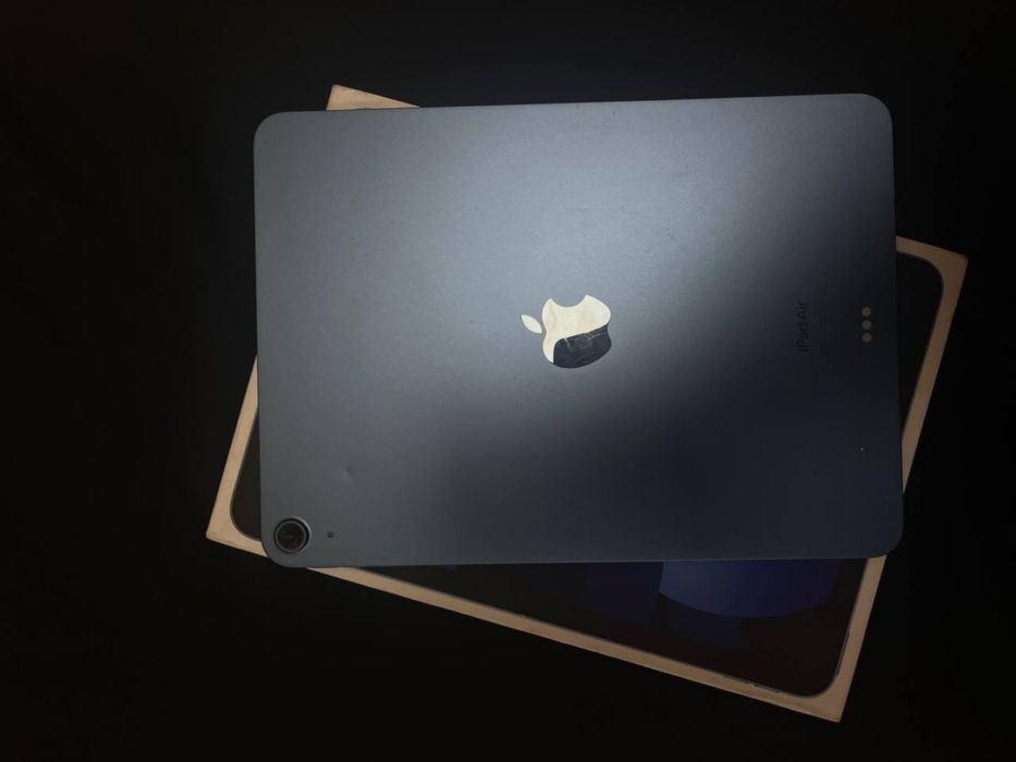 IPAD AIR 5tn gen WI-FI