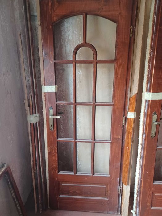 4 Usi interior lemn !