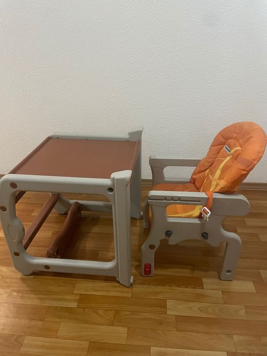 Продам стульчик детский со столом
