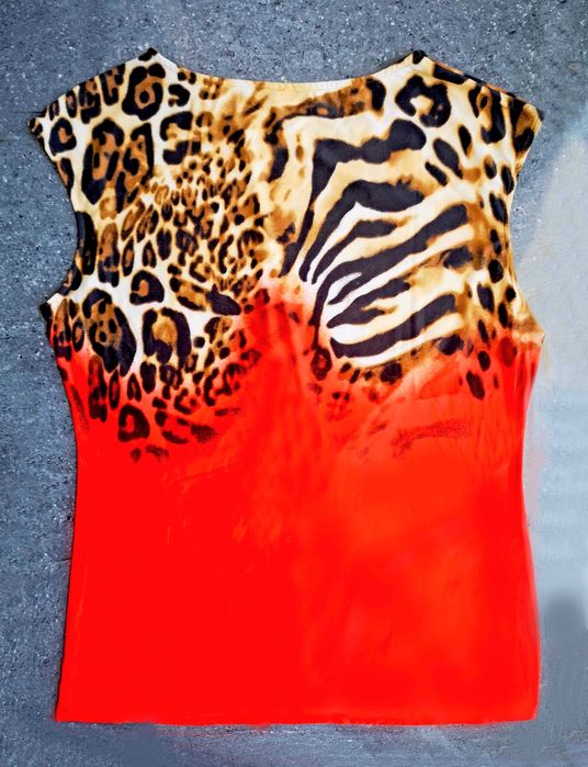 Красива нова блуза M&Co