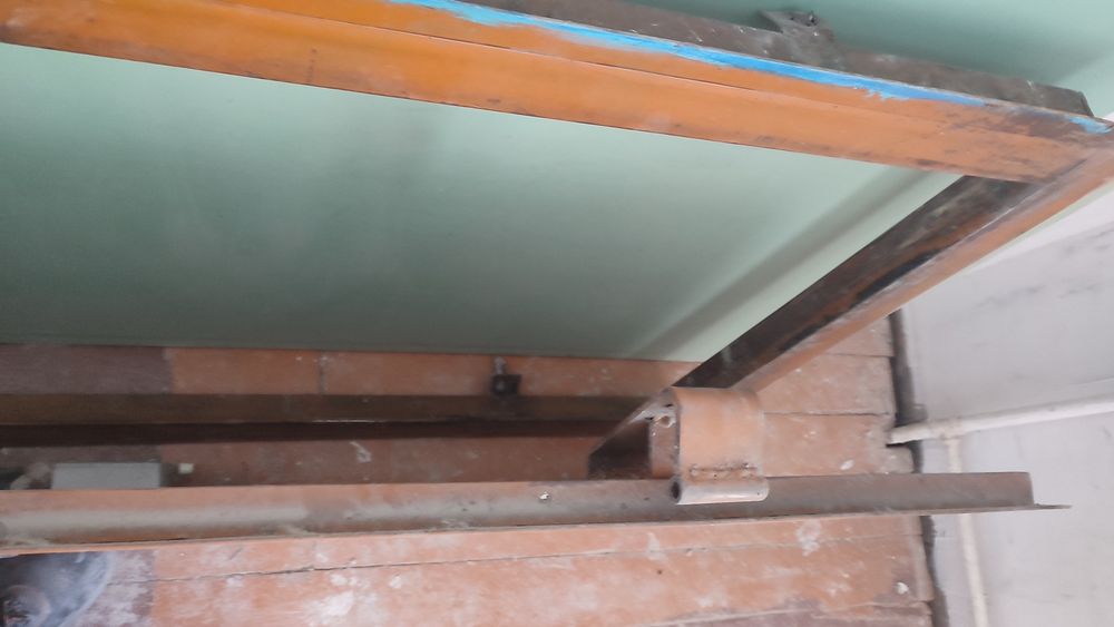 Металичиская входная дверь