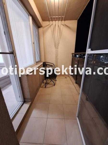 Продава се Двустаен апартамент в Пловдив, Кючук Париж - 64 кв.м за 1092 €/кв.м - Снимка #4