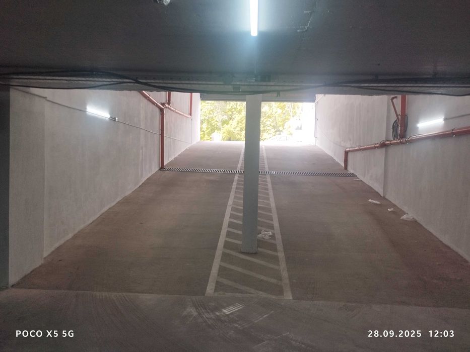 Гараж С 3 фазен ток под наем СТ,ЗАГОРА