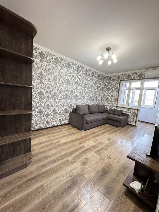 Сдаю 1 ком на Кадышева