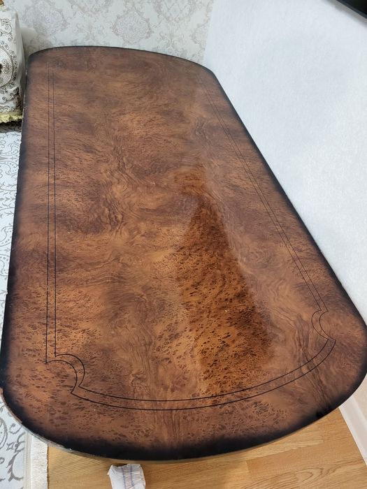 Стол сатылады(продается)