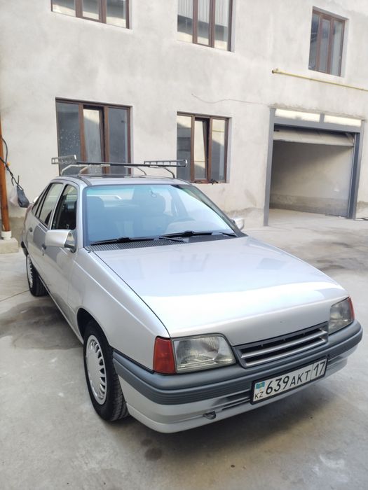Продам Opel kadett E в отличном состоянии.