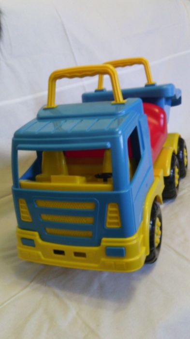 Продам толокар Полесье б/у